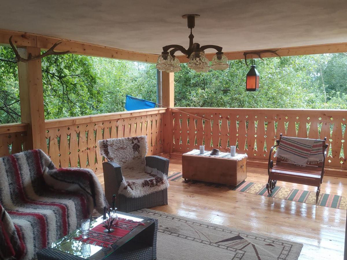 Casa มอลโดวิตซา ภายนอก รูปภาพ
