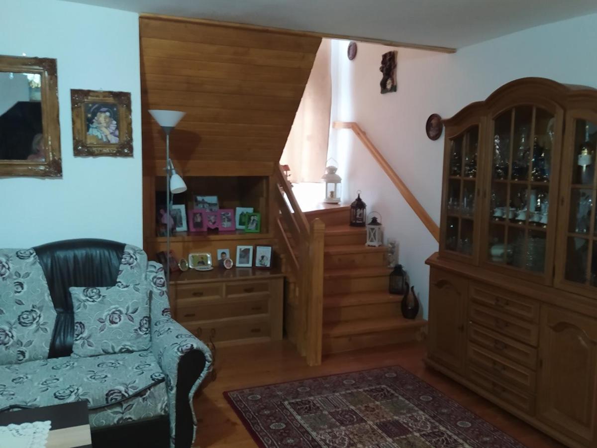 Casa มอลโดวิตซา ภายนอก รูปภาพ